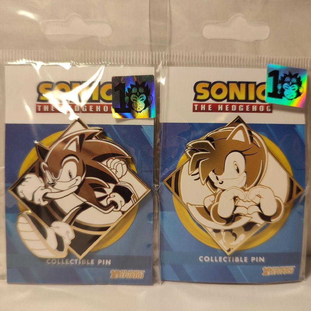 Sonic The Hedgehog And Amy Rose Enamel Pins Set Official Sega Collectibles